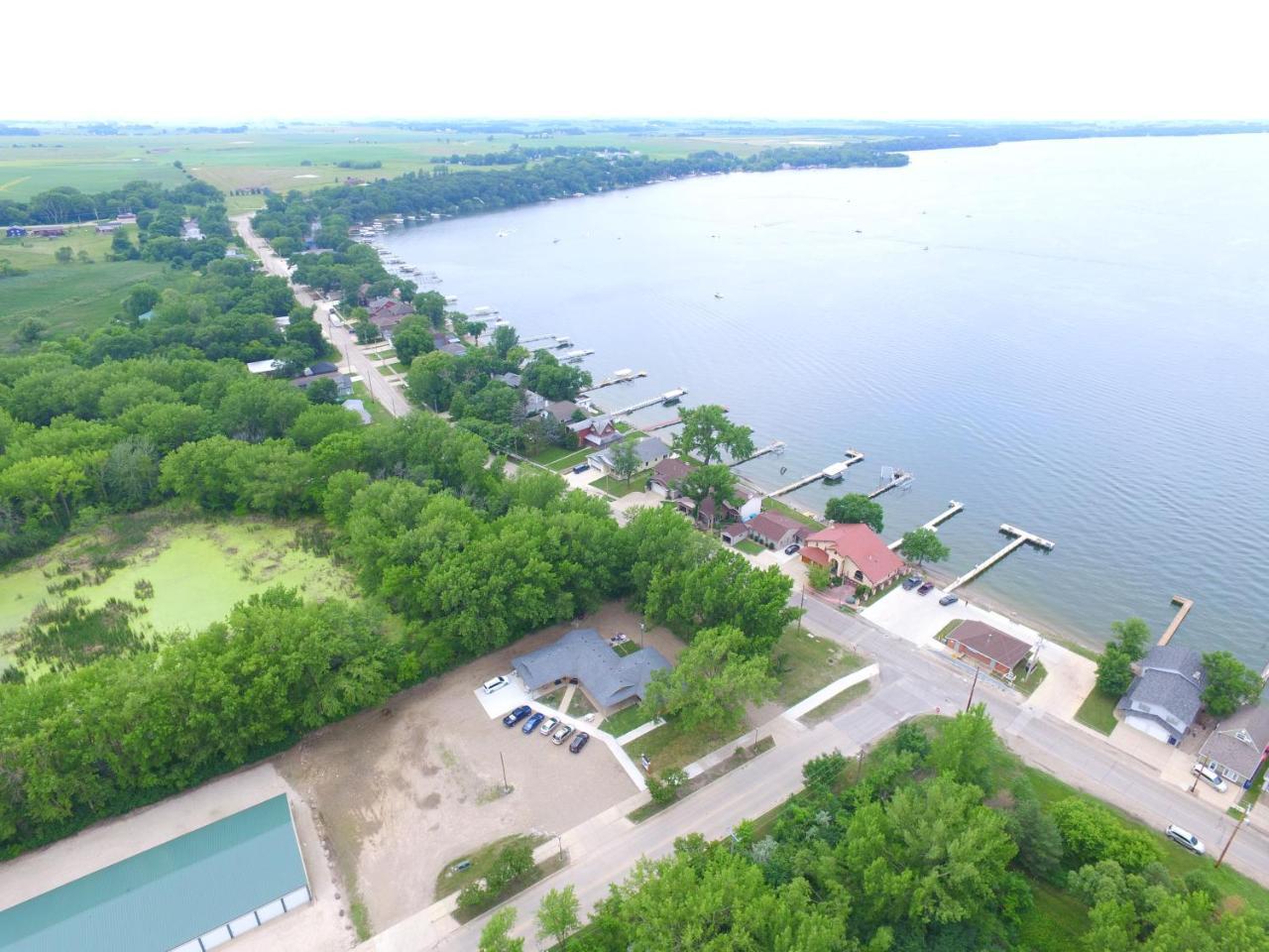 Big Spirit Resort Spirit Lake Екстериор снимка